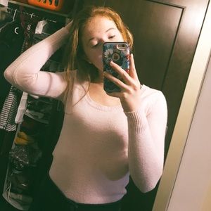 Light pink old navy sweater